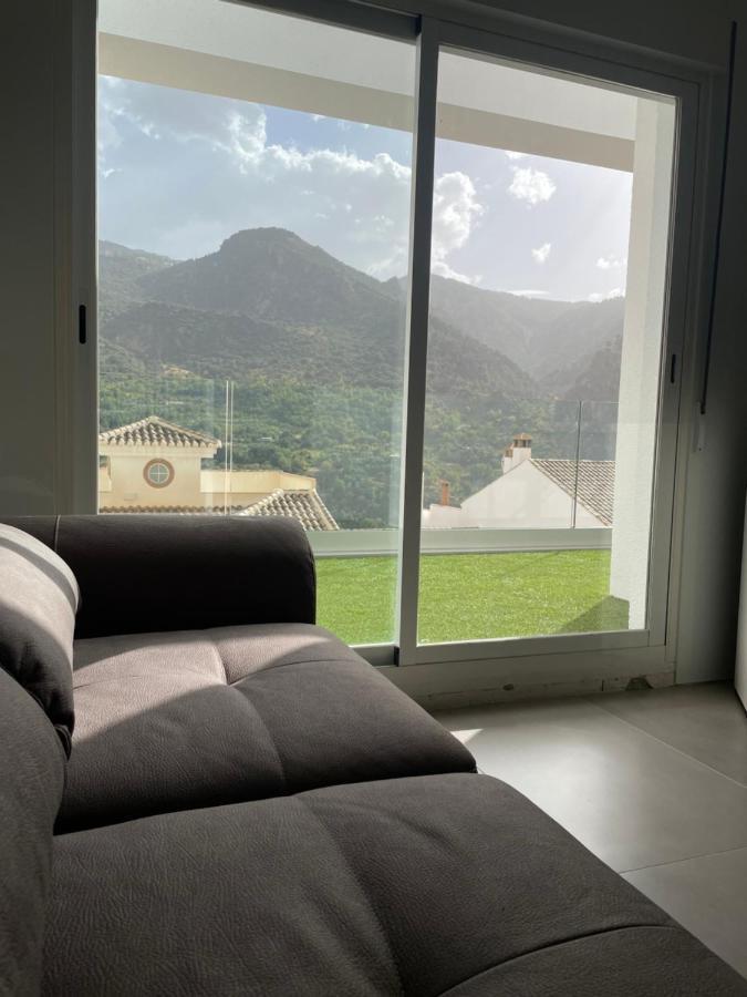 Isabella Appartement Guejar Sierra
